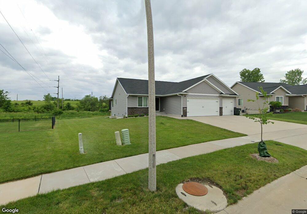 1606 Bobcat Dr NW, Cedar Rapids, IA 52405 - photo 1
