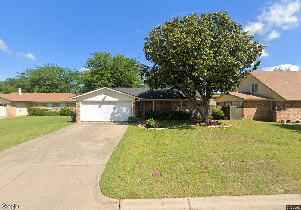 1202 Center Ct, Cleburne, TX 76033 - photo 1