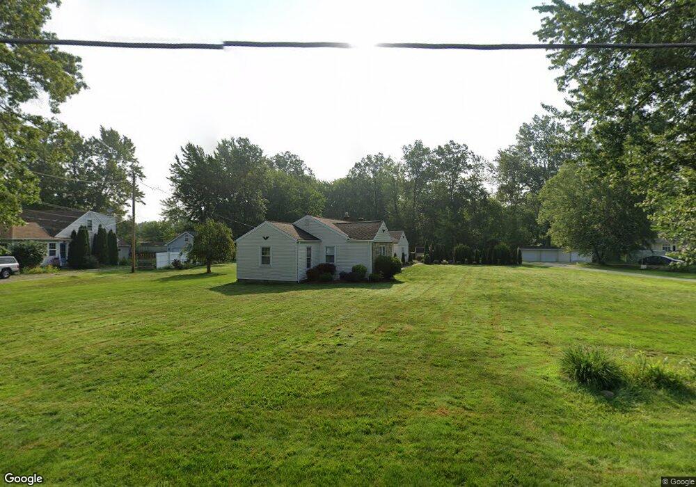 7695 Mapleway Dr, Olmsted Falls, OH 44138 - photo 1