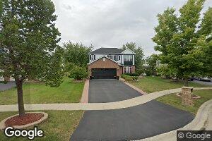 1613 Trails End Ln, Bolingbrook, IL 60490