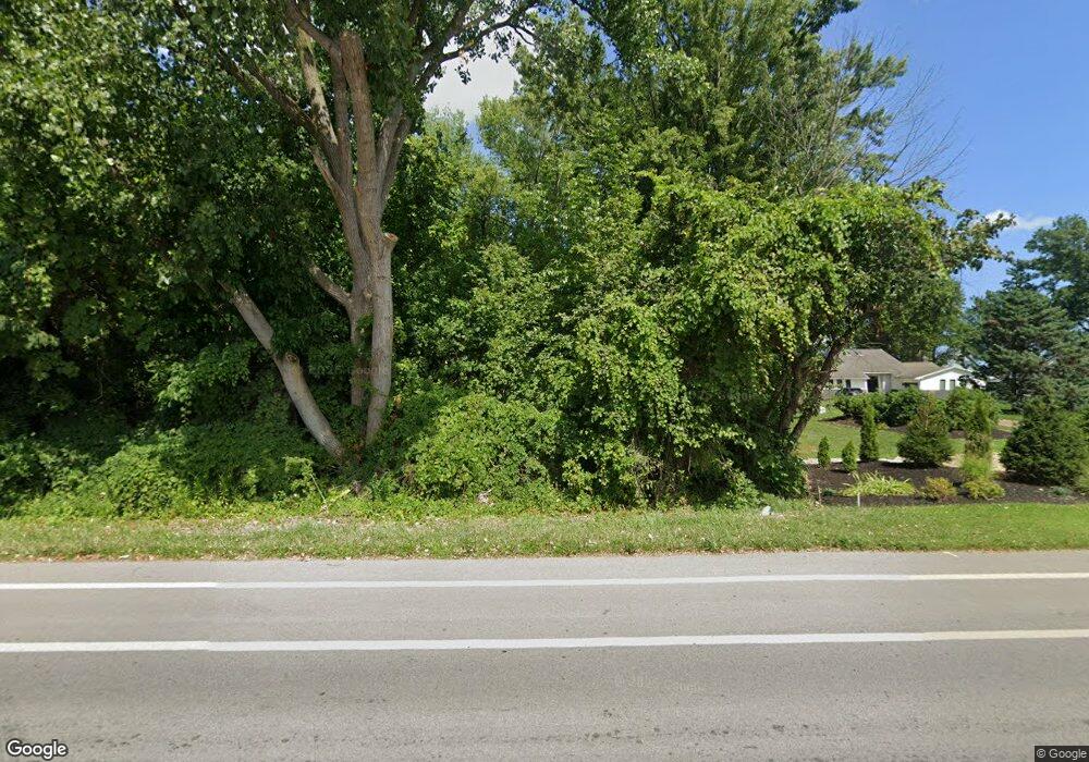 5345 E Lake Rd, Sheffield Lake, OH 44054 - photo 1