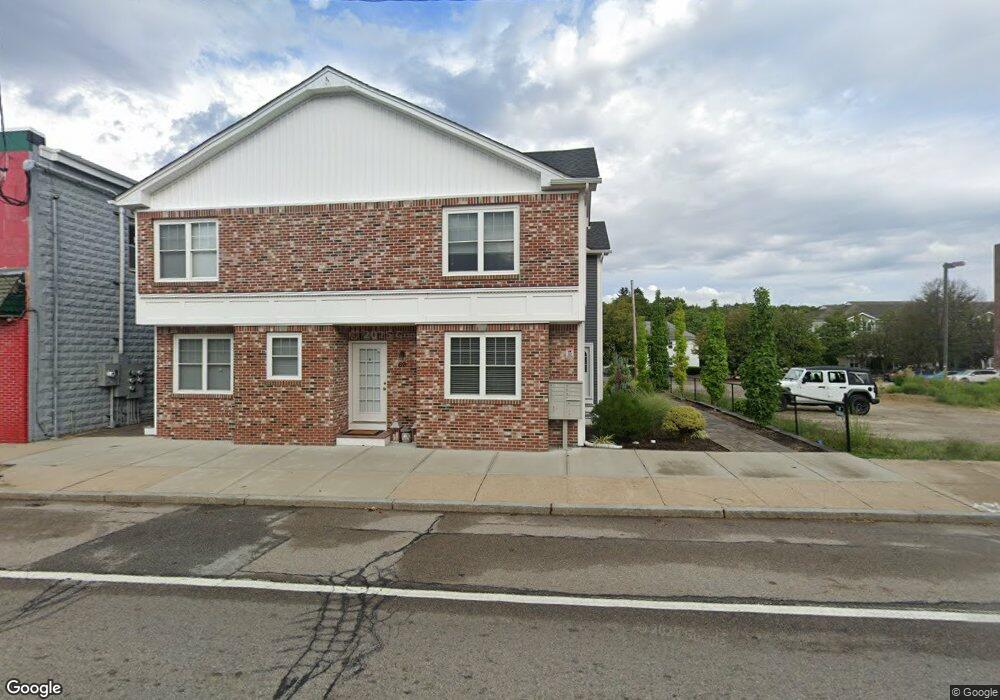 69 Washington St, West Warwick, RI 02893 - photo 1