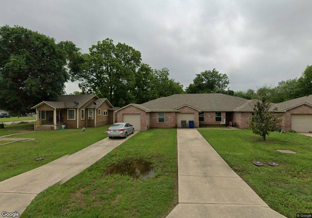 404 Masters Ave unit C, Wylie, TX 75098 - photo 1