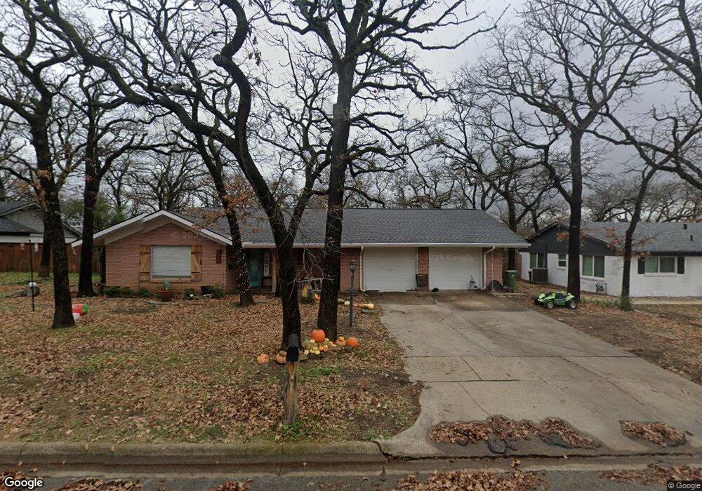 601 Brookview Dr, Hurst, TX 76054 - photo 1