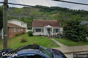 408 E McDonald Ave, Man, WV 25635