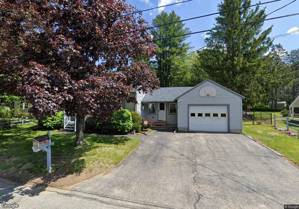 7 Doelson St, Somersworth, NH 03878 - photo 1