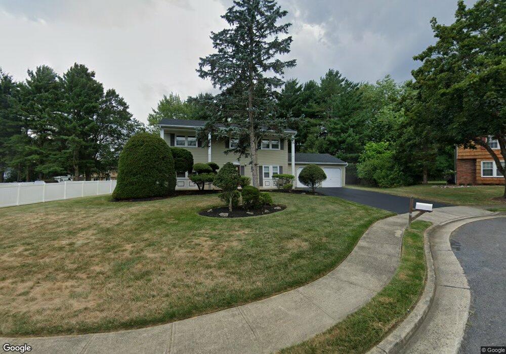 7 Everett Ct, Marlboro, NJ 07746 - photo 1