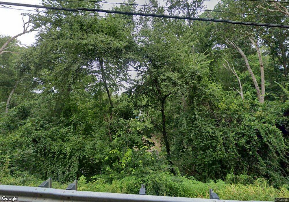 536 Saybrook Rd, Haddam, CT 06438 - photo 1