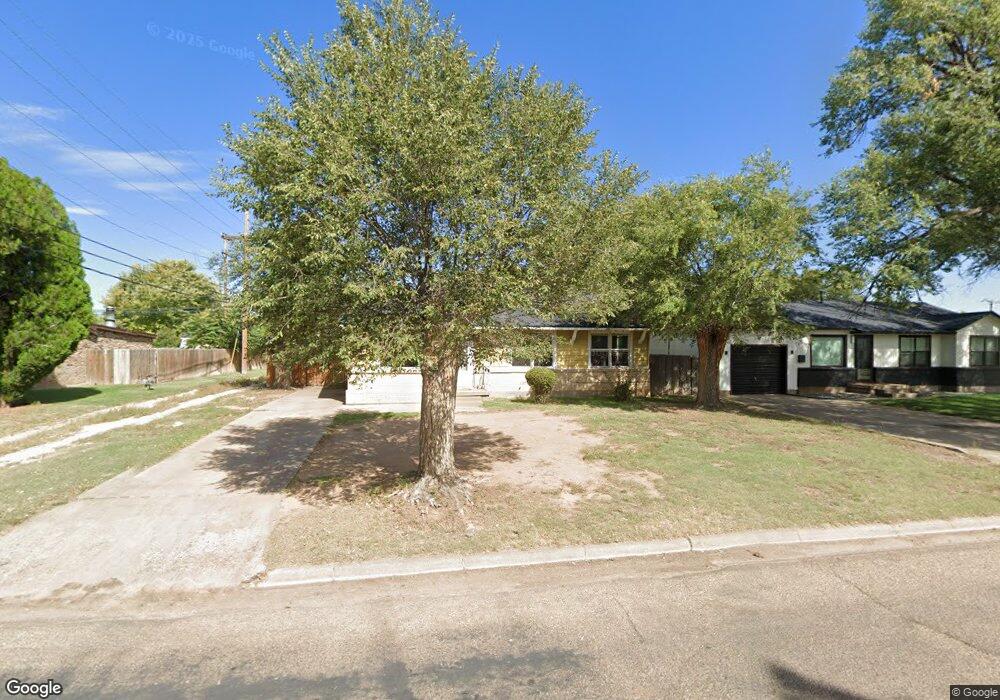 1007 Shamrock Dr, Dumas, TX 79029 - photo 1
