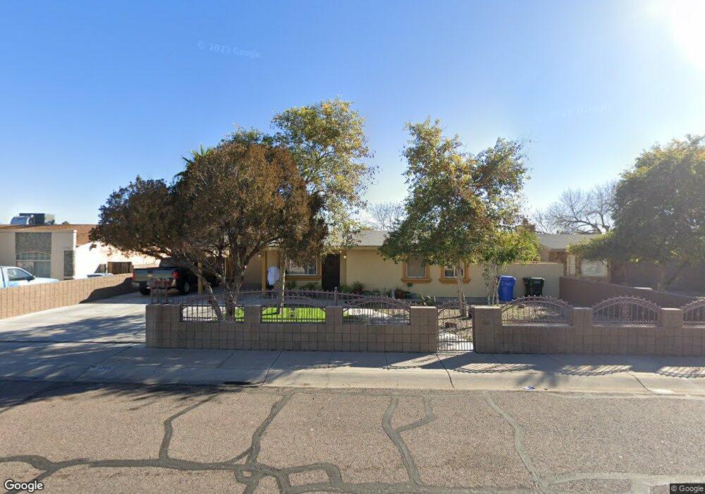 4149 N 74th Dr unit II, Phoenix, AZ 85033 - photo 1