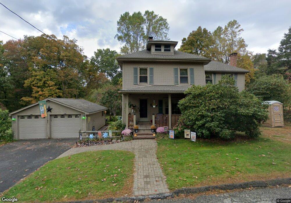 31 Walnut Ave, East Hampton, CT 06424 - photo 1