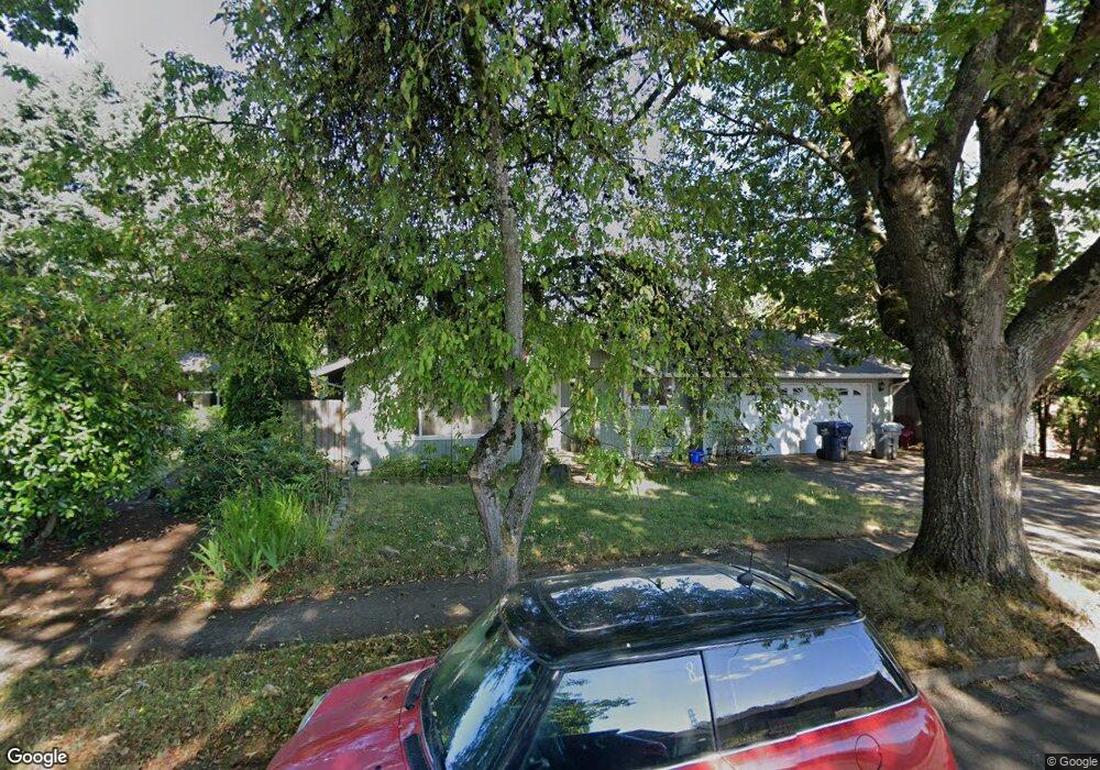 510 Panda Loop, Eugene, OR 97401 - photo 1