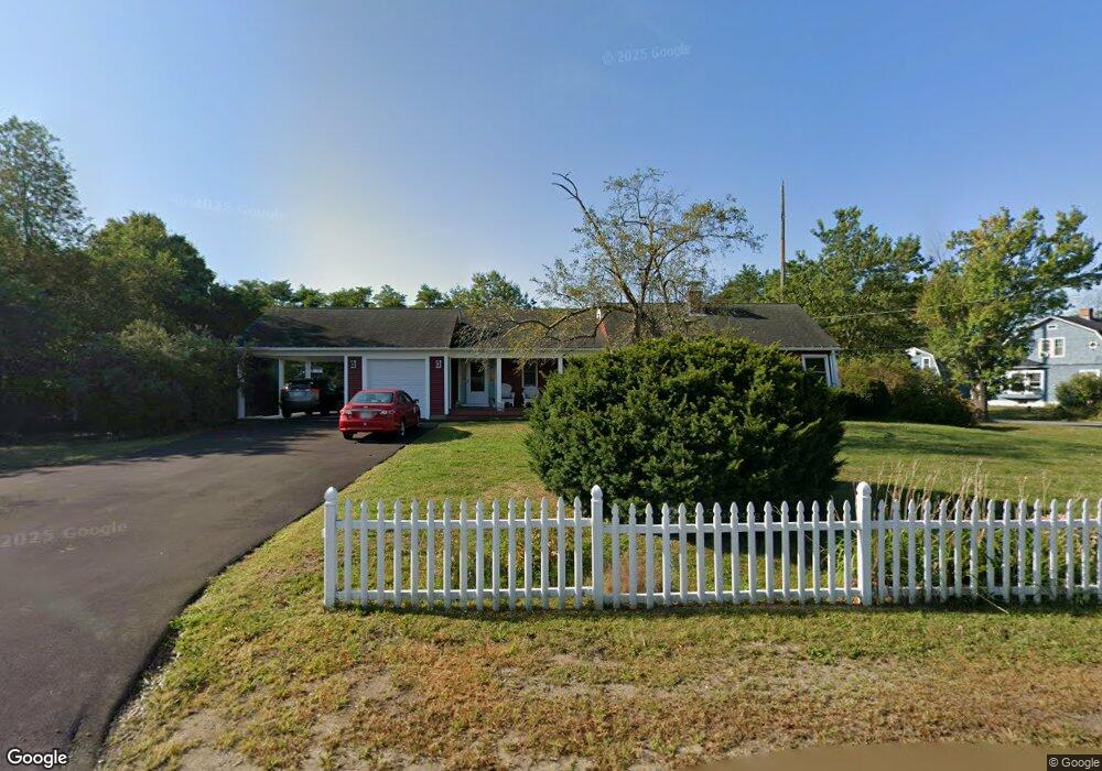 70 Pine Hill Rd, Nashua, NH 03063 - photo 1