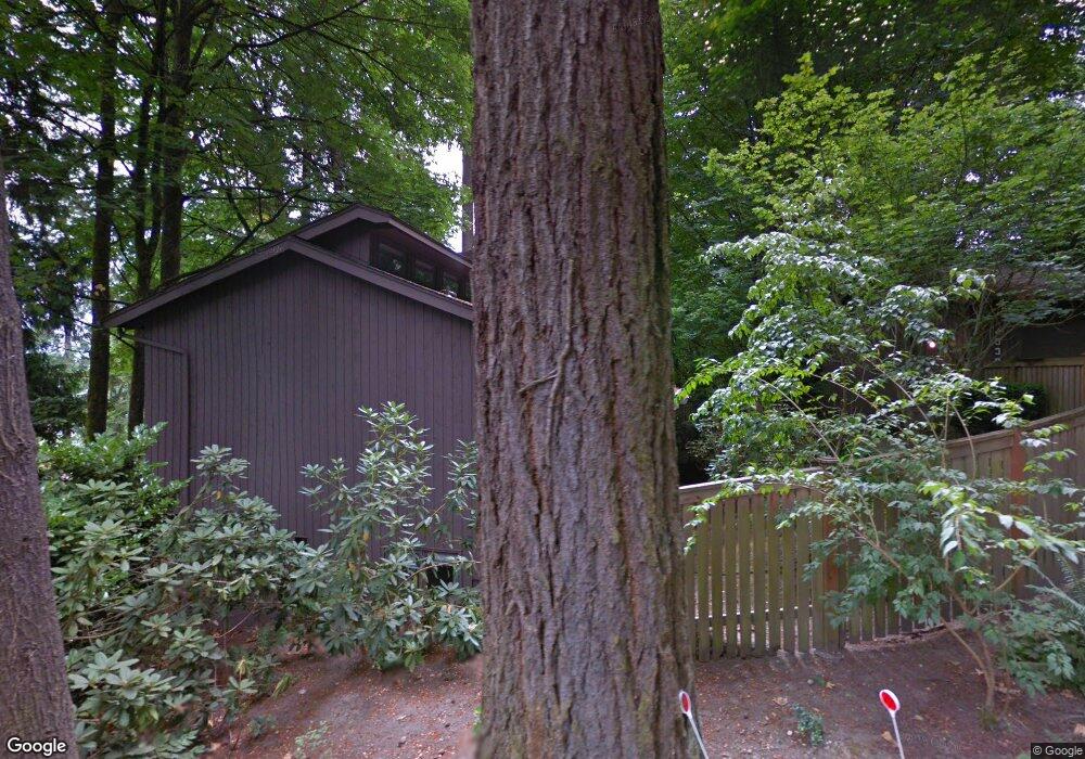 4530 Ferncroft Rd, Mercer Island, WA 98040 - photo 1