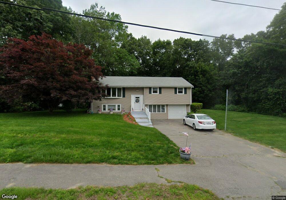 4 Mert St, Walpole, MA 02081 - photo 1