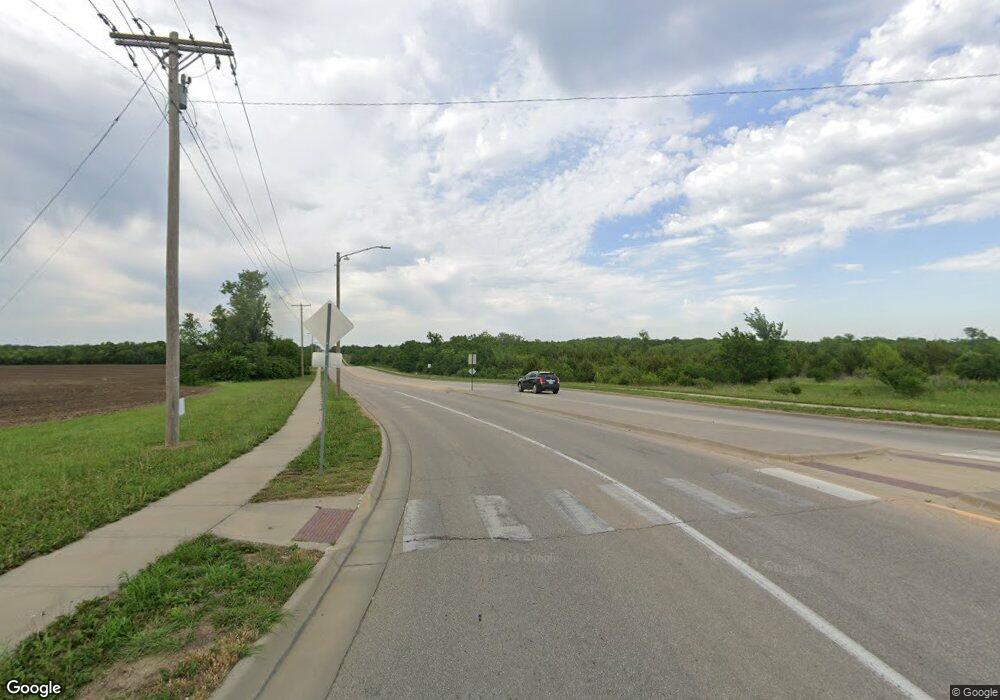 000 SE Croco Rd, Topeka, KS 66609 - photo 1