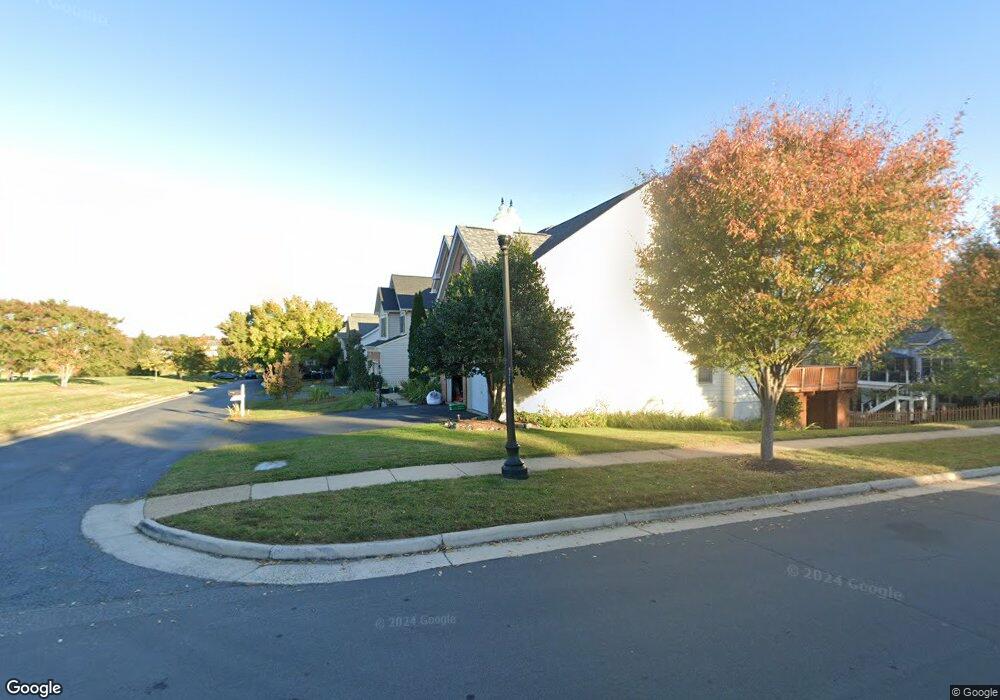 43063 Holly Tree Ln, Chantilly, VA 20152 - photo 1