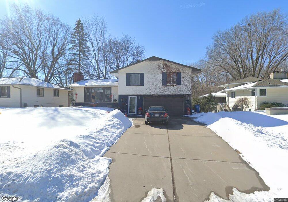 5189 Abercrombie Dr, Edina, MN 55439 - photo 1