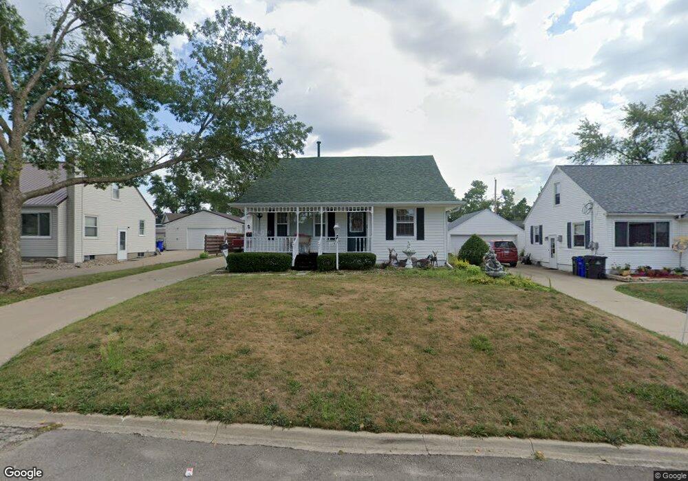 1118 28th St SE, Cedar Rapids, IA 52403 - photo 1