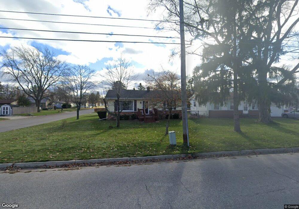 2306 Garfield St, Port Huron, MI 48060 - photo 1