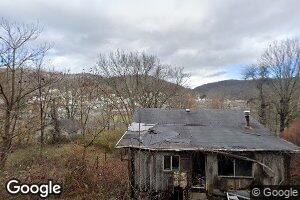 53 Maple St, Richwood, WV 26261