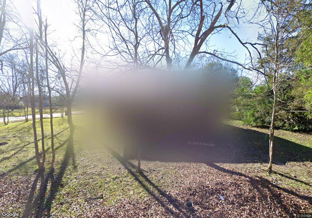 304 W Suwanee St, Fitzgerald, GA 31750 - photo 1