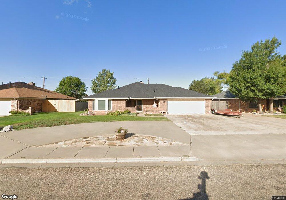 1008 Bennett Dr, Dumas, TX 79029 - photo 1