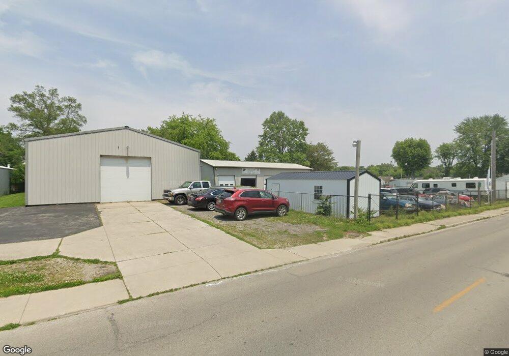 1426 E 18th St, Muncie, IN 47302 - photo 1