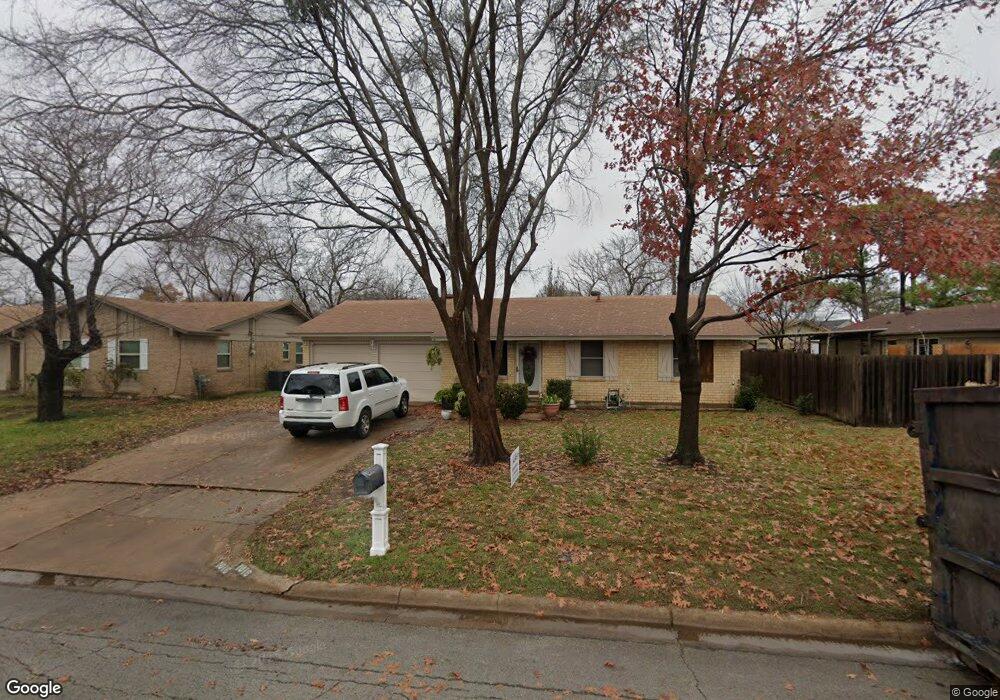 1016 Calcutta St, Hurst, TX 76053 - photo 1