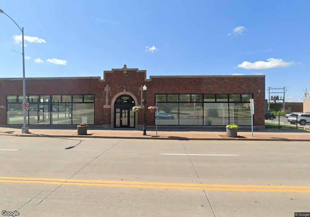 601 W 2nd St unit 110, Davenport, IA 52801 - photo 1