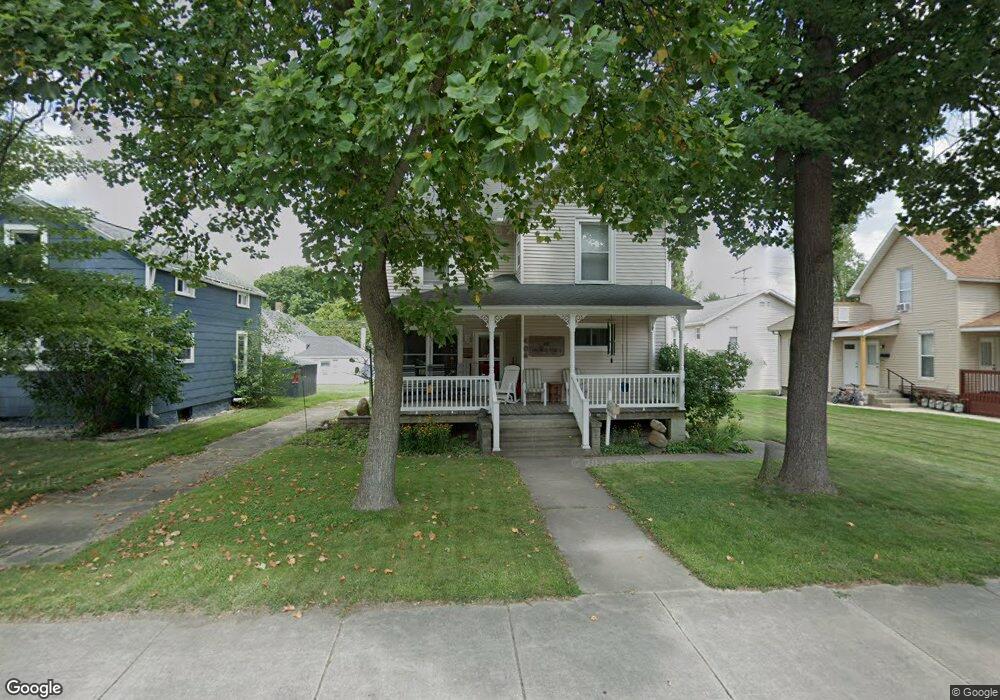 404 E Market St, Nappanee, IN 46550 - photo 1