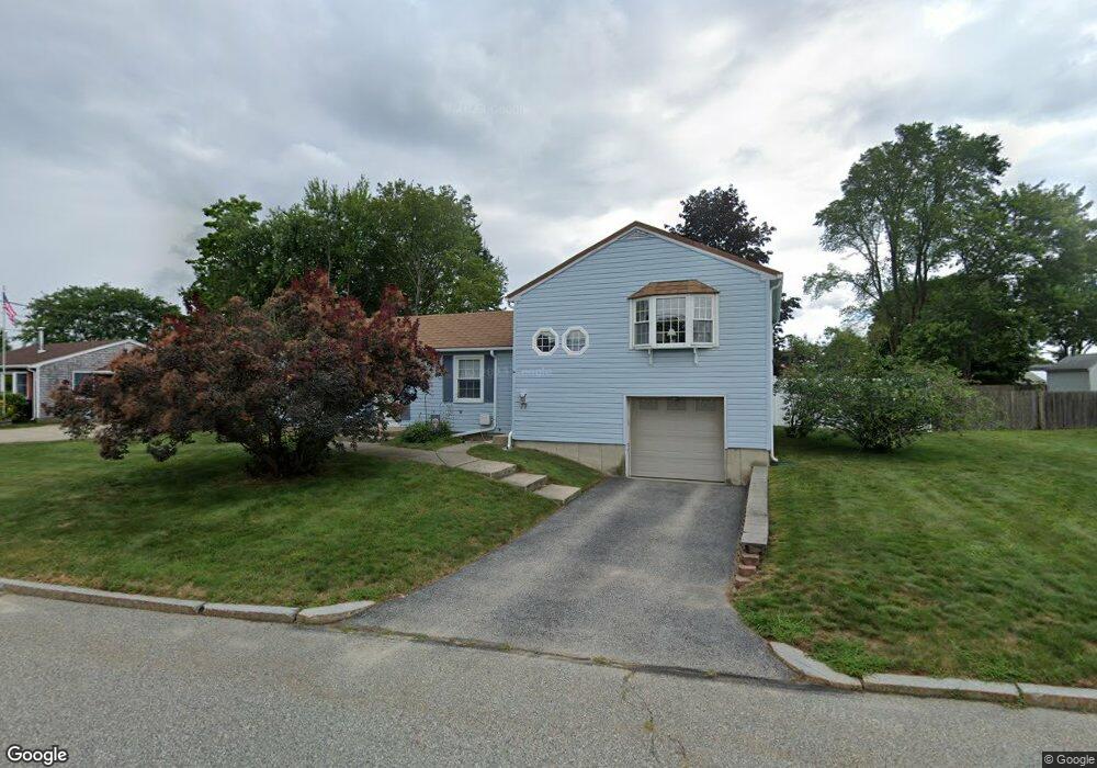 164 Woodhaven Rd, Woonsocket, RI 02895 - photo 1
