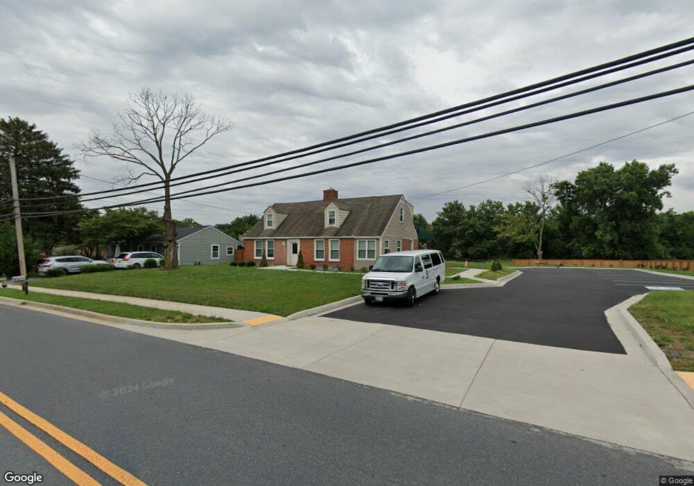 7509 Sandy Spring Rd, Laurel, MD 20707 - photo 1