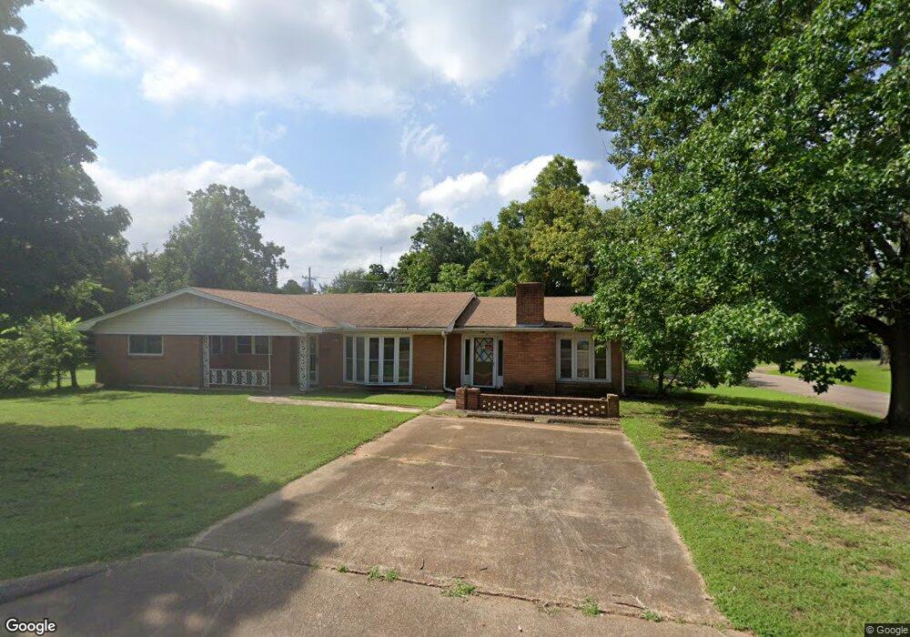 202 E Bissell St, Hugo, OK 74743 - photo 1