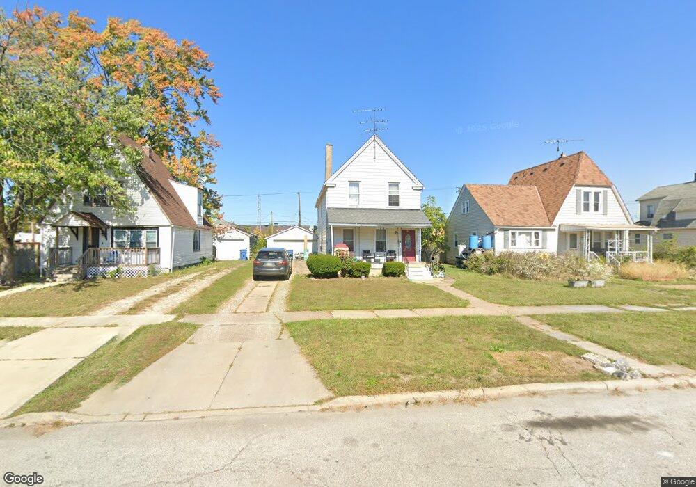 1923 E 29th St, Lorain, OH 44055 - photo 1