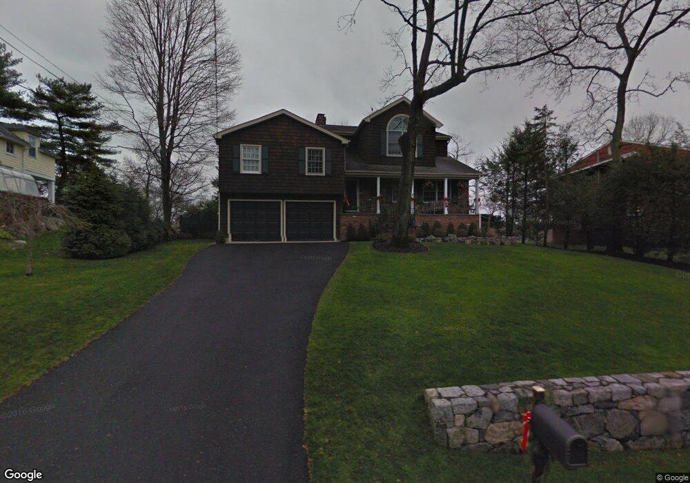 29 Mianus View Terrace, Cos Cob, CT 06807 - photo 1
