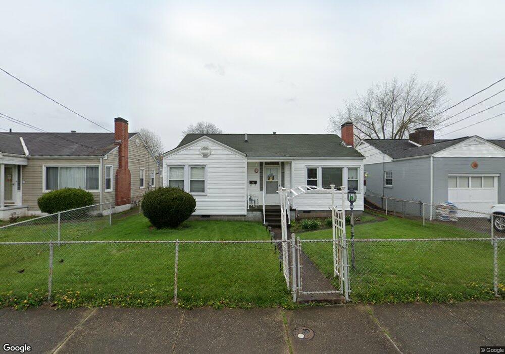 310 23rd St, Dunbar, WV 25064 - photo 1