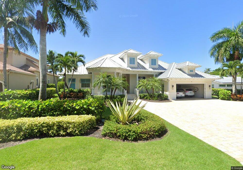 522 Whispering Pine Ln unit 4, Naples, FL 34103 - photo 1