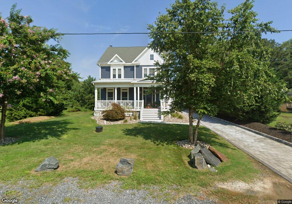 107 Love Point Ave, Stevensville, MD 21666 - photo 1