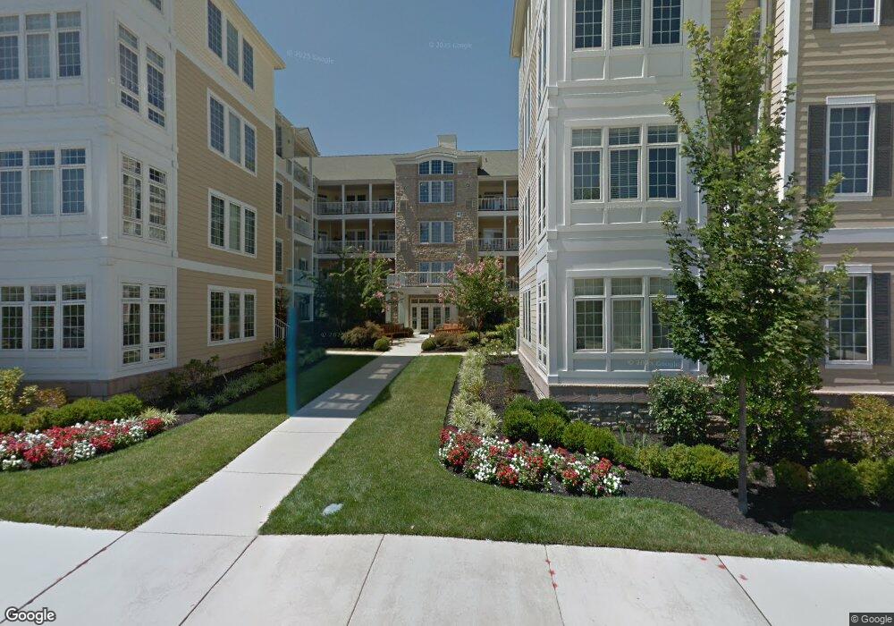 8820 Shining Oceans Way unit 102, Columbia, MD 21045 - photo 1