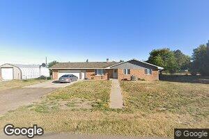 103 Dyer St, Hayes Center, NE 69032