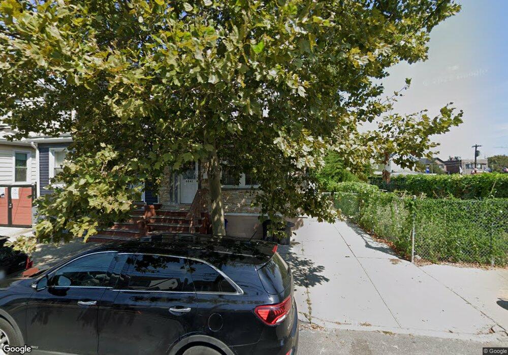 9041 Desarc Rd, Ozone Park, NY 11417 - photo 1