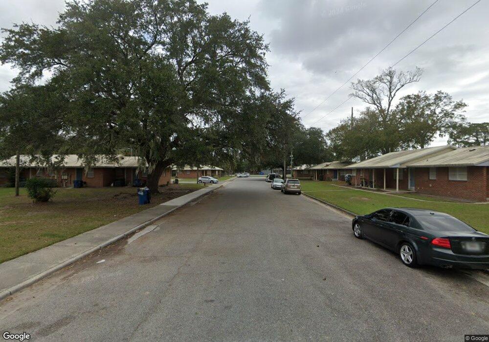 115 J E Armstrong Dr, Brunswick, GA 31520 - photo 1