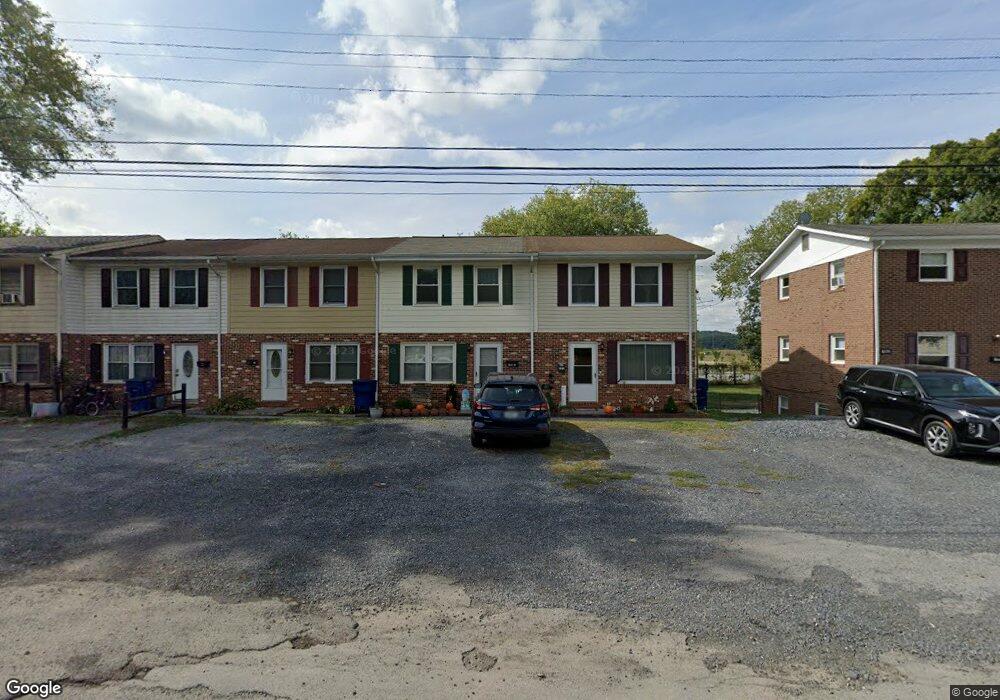 610 W 11th St unit A, Front Royal, VA 22630 - photo 1