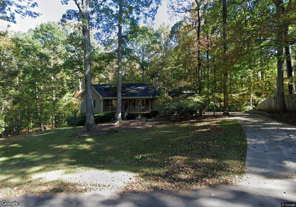 4706 Oak Glen Ct, Gainesville, GA 30507 - photo 1