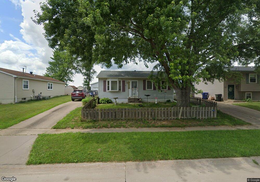 1308 Emerald Dr, Davenport, IA 52804 - photo 1