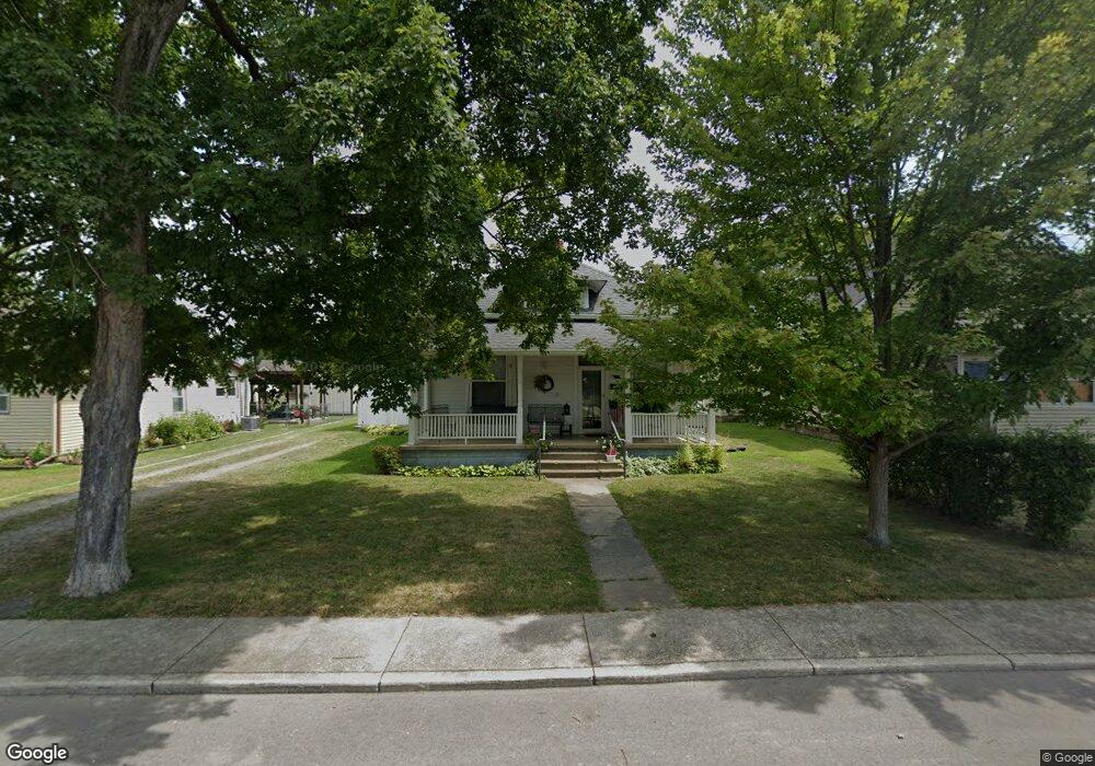 207 N Grant St, Edinburgh, IN 46124 - photo 1