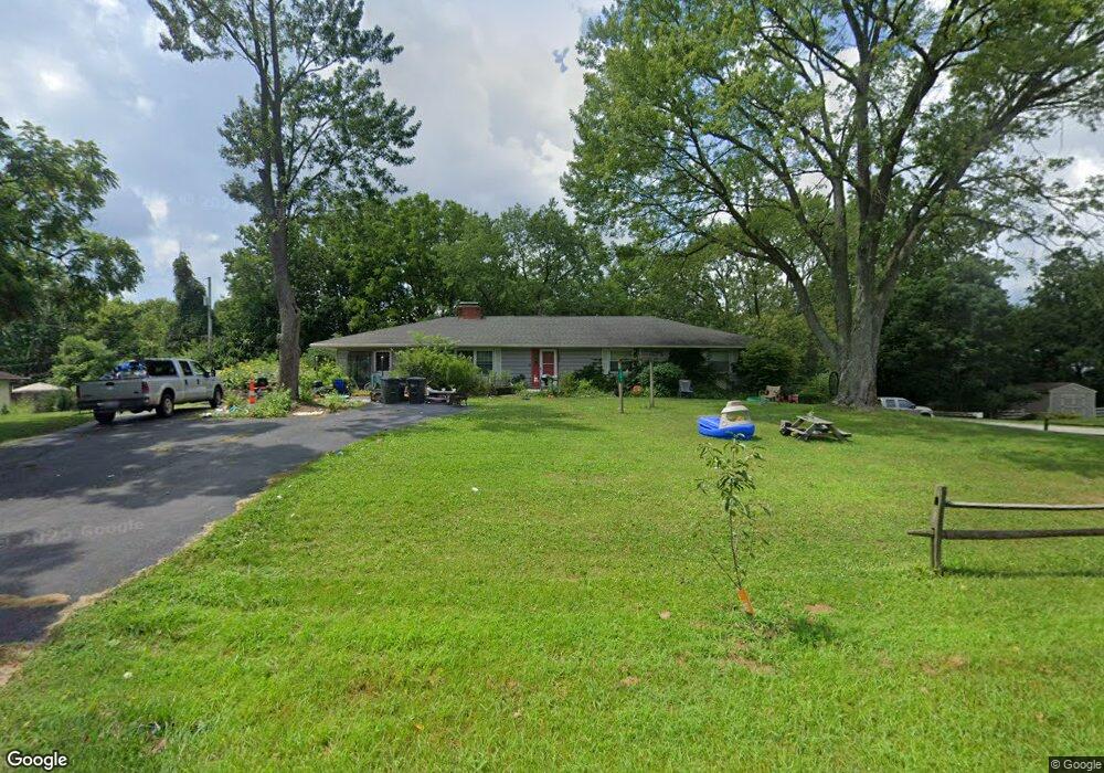 1001 Bainbridge Place, Columbus, OH 43228 - photo 1