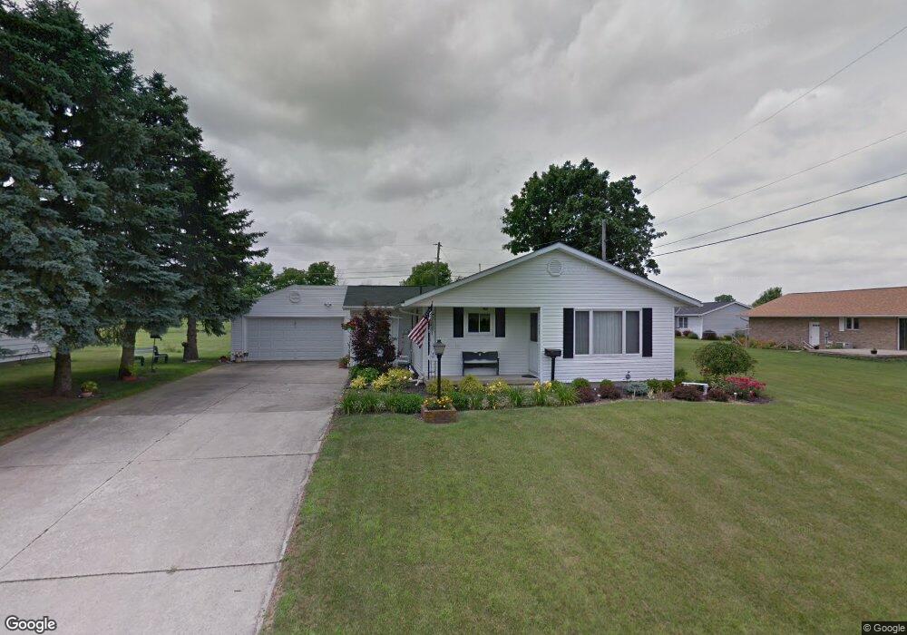 113 Lark Ln, Kenton, OH 43326 - photo 1