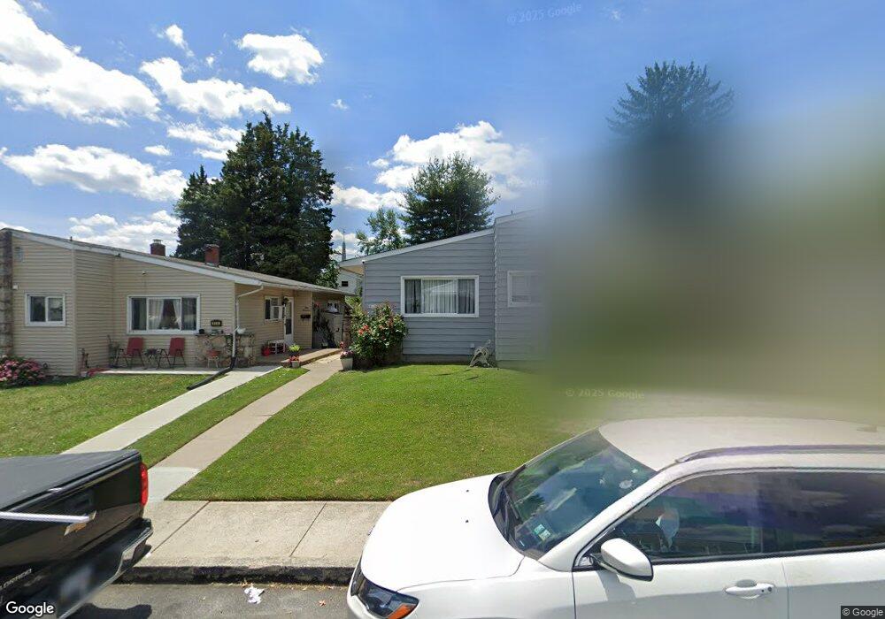 910 Genesee St, Allentown, PA 18103 - photo 1